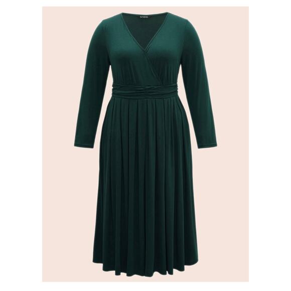 Bloomchic NWT Dark Green Supersoft Essentials Ruched Pleated Hem Dress Size 12 - Picture 5 of 11